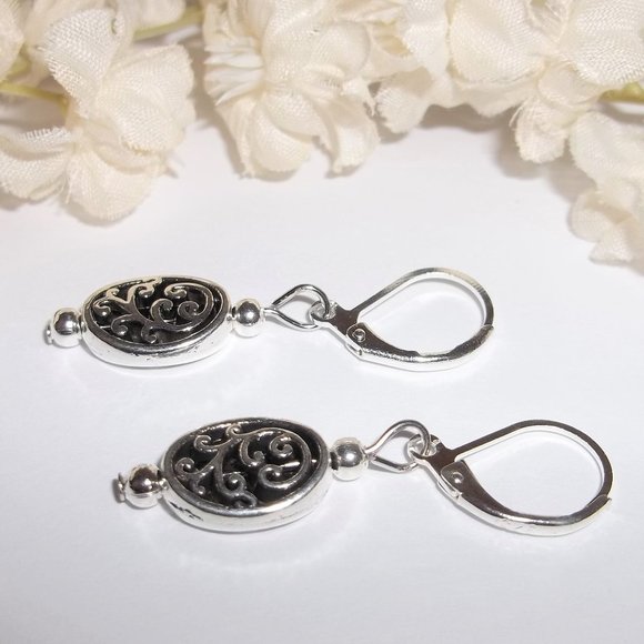 Small Silver Dangle Earring Set Minimalist 6619 - Picture 4 of 9